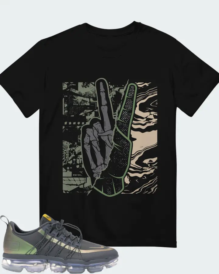 Nike Air VaporMax Run Utility Liquid Metal Sneaker Matching Black T-Shirt - Peace of mind