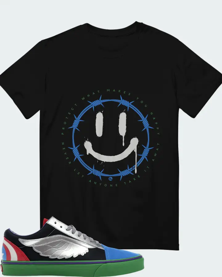 T-Shirt in Black