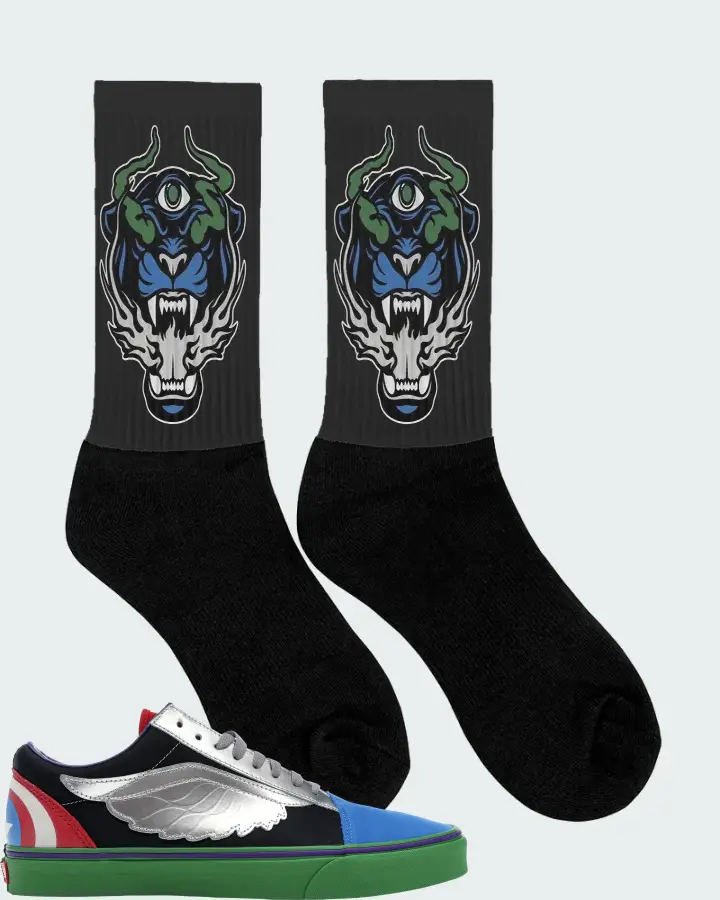 Vans Old Skool Sneaker Matching Black Socks (The Beast) - View 2