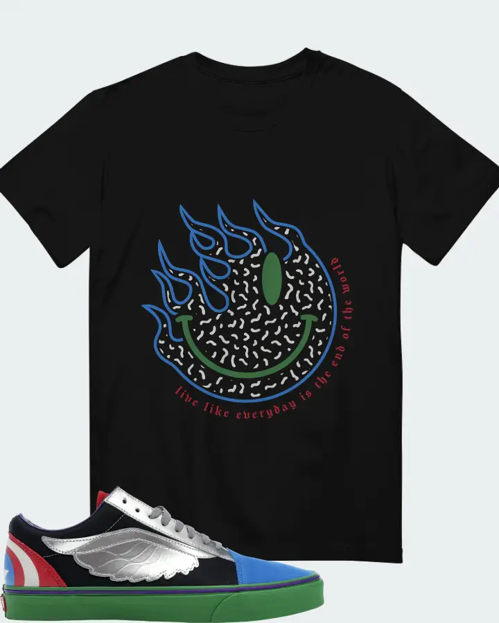 T-Shirt in Black