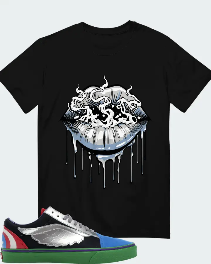 T-Shirt in Black