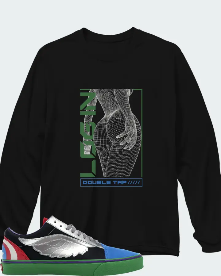Long Sleeve T-Shirt in Black