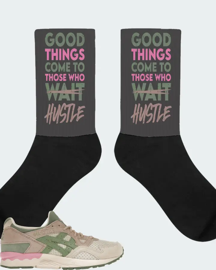 ASICS Gel-Lyte V Sneaker Matching Dark Grey Socks - Good Things Come