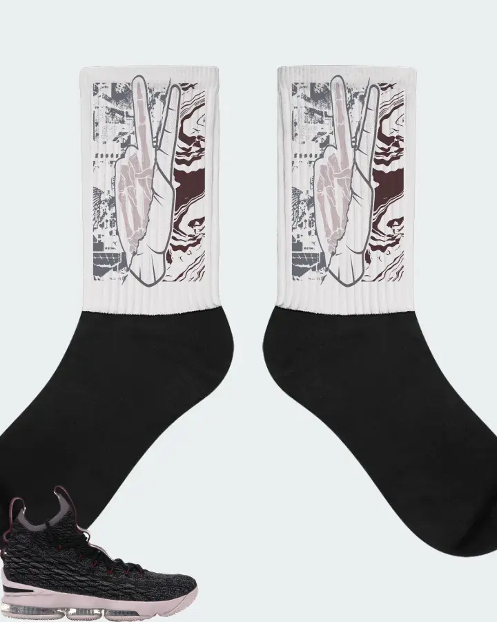 Nike LeBron 15 Sneaker Matching White Socks - Peace of mind