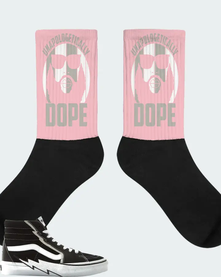 Vans Vault Sk8 Hi Bolt LX Sneaker Matching Pink Socks - UNAPOLOGETICALLY DOPE Man