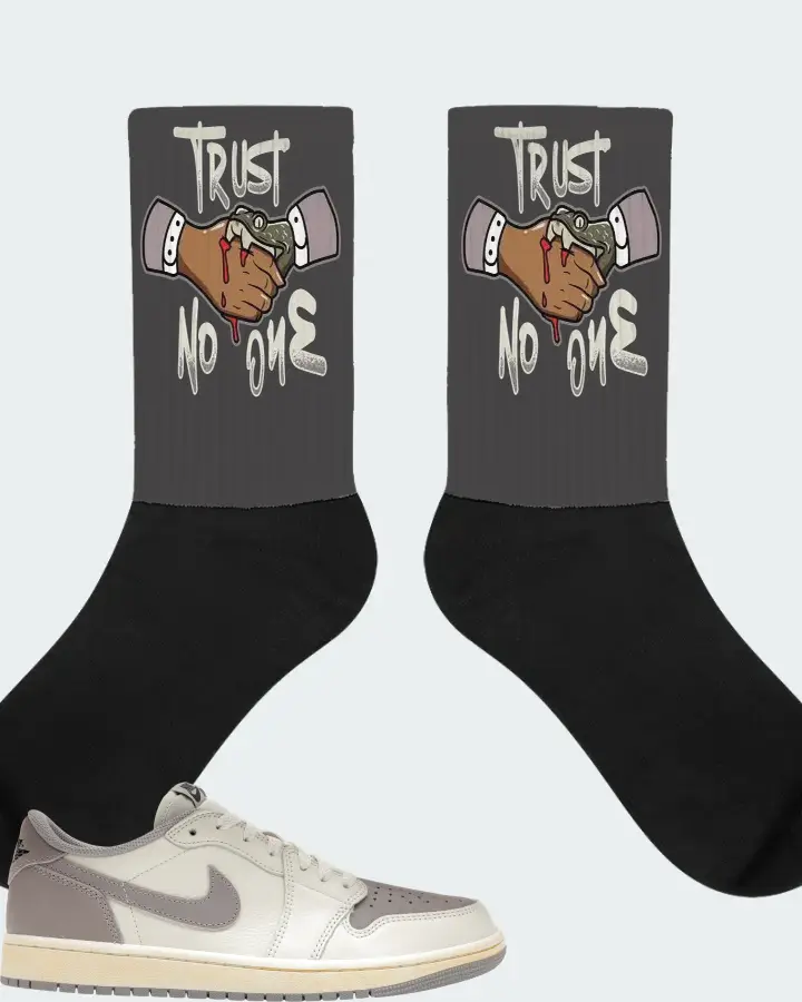 Jordan 1 Retro Low OG Sneaker Matching Dark Grey Socks - Trust No One