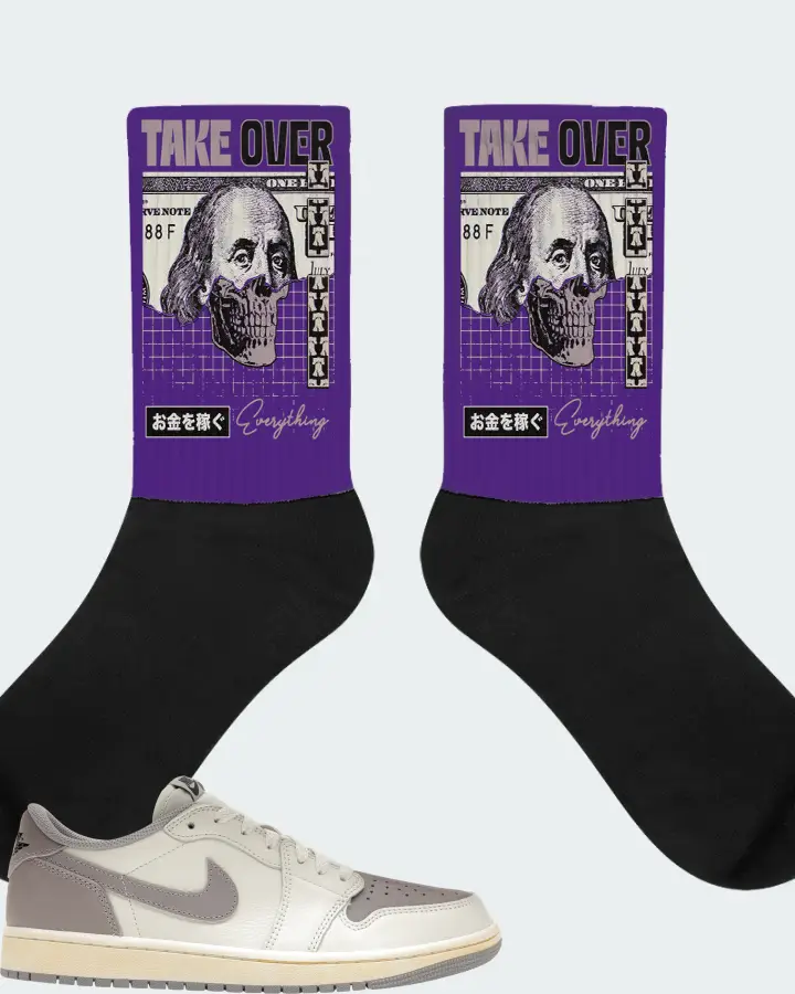 Jordan 1 Retro Low OG Sneaker Matching Purple Socks - Take Over