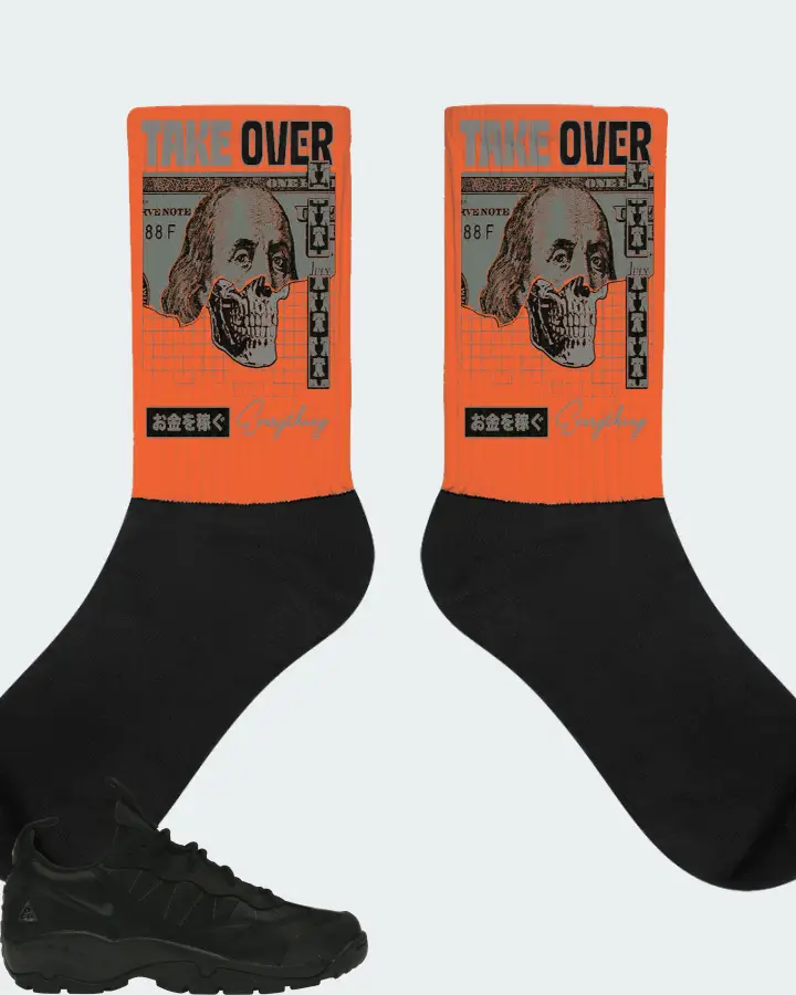 Nike ACG Air Mada Low Sneaker Matching Orange Socks - Take Over