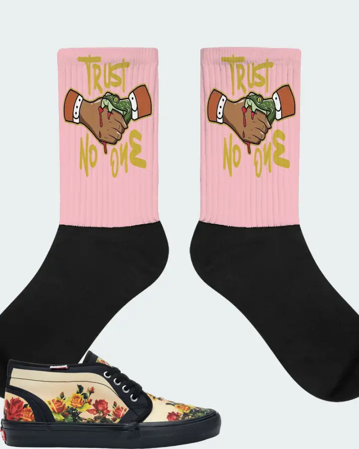 Vans Chukka Sneaker Matching Pink Socks - Trust No One