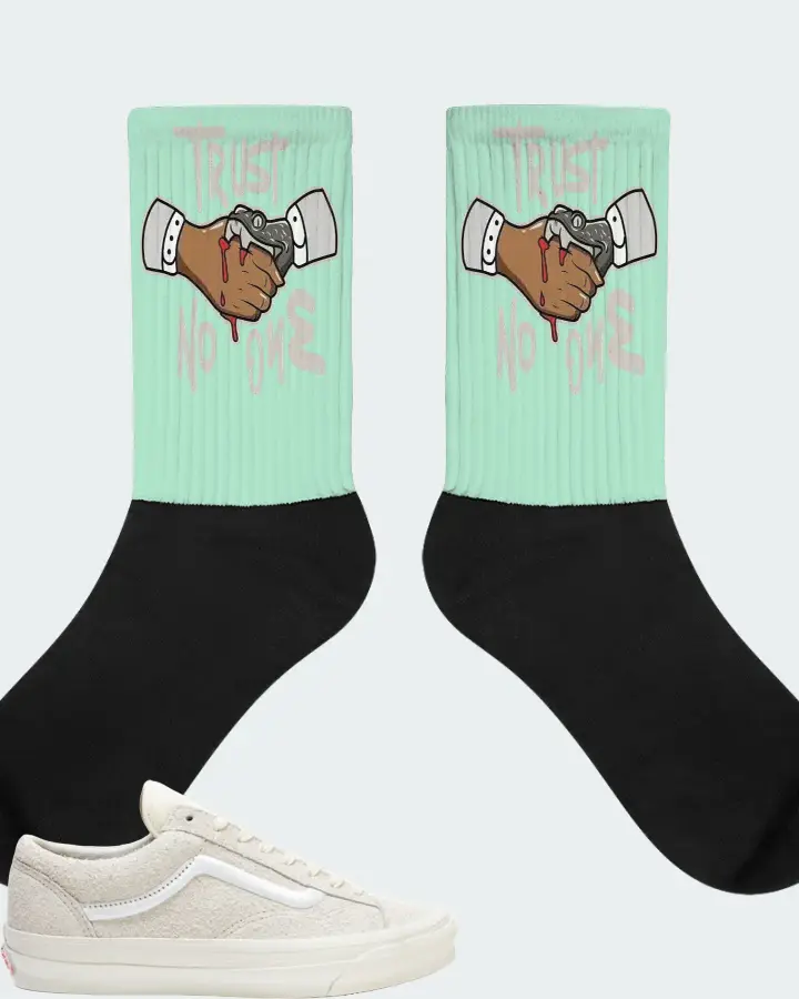 Vans Og Style 36 LX Sneaker Matching Mint Socks - Trust No One