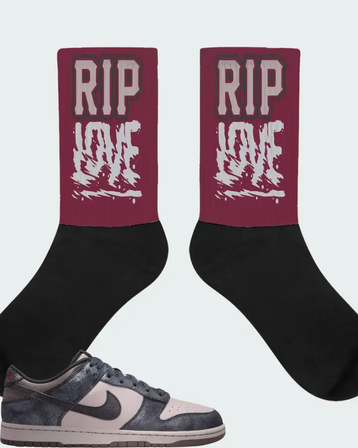 Nike Dunk Low NYC CBGB Matching Socks