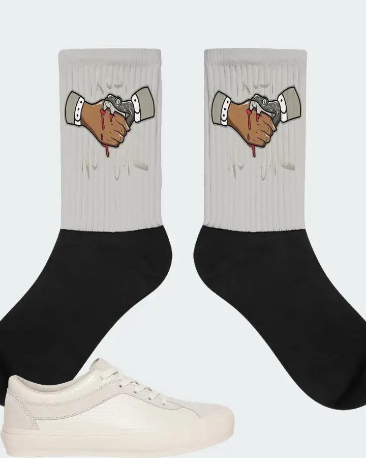 Vans Vault Bold Ni LX  Sneaker Matching Grey Socks - Trust No One