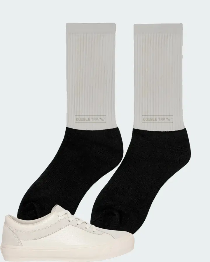 Vans Vault Bold Ni LX  Sneaker Matching Grey Socks (LOGIN) - View 3
