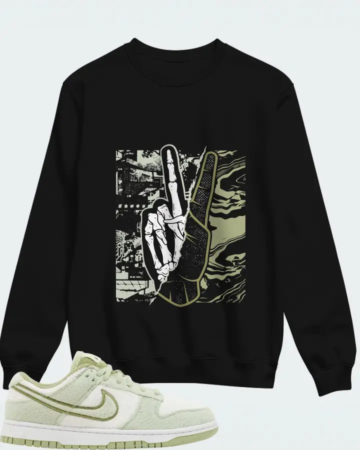 Nike Dunk Low SE Sneaker Matching Black Sweatshirt - Peace of mind