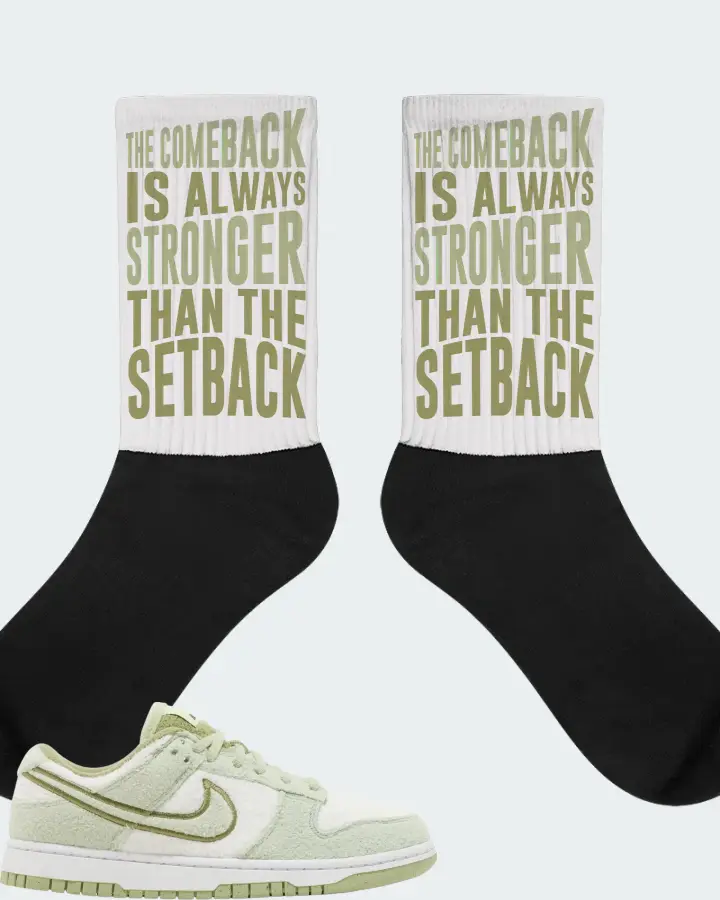 Nike Dunk Low SE Sneaker Matching White Socks - The Comeback
