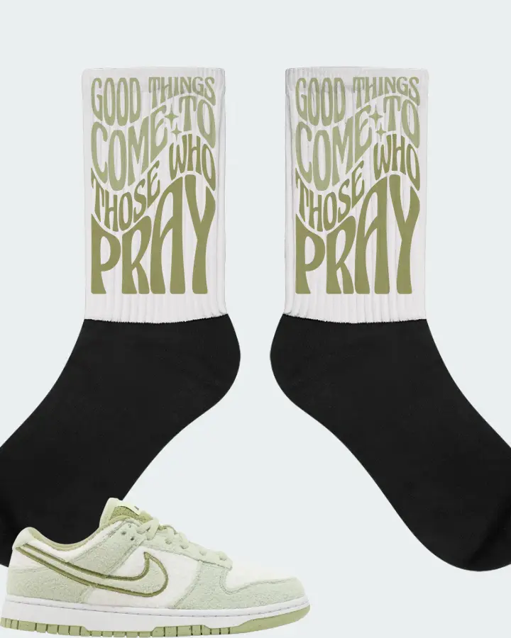 Nike Dunk Low SE Sneaker Matching White Socks - Good Things Come To Those Who Pray