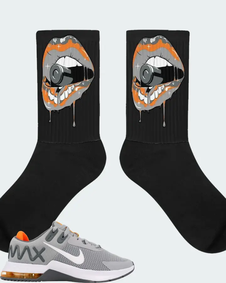 Nike Air Max Alpha Trainer 4 Sneaker Matching Black Socks - Kiss of Death