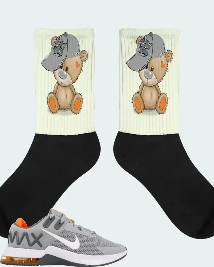 Nike Air Max Alpha Trainer 4 Sneaker Matching Citron Socks - LOW KEY BEAR