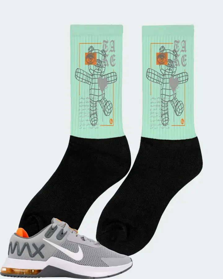 Nike Air Max Alpha Trainer 4 Sneaker Matching Mint Socks (TAKE) - View 3