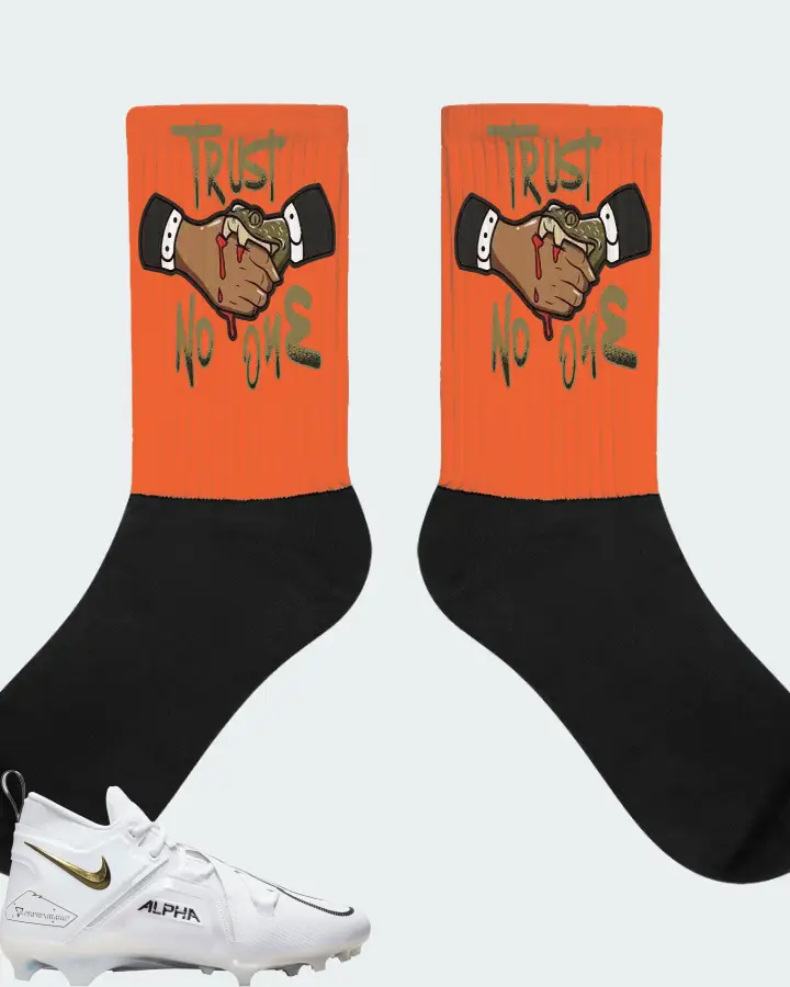 Nike Alpha Menace Pro 3 Sneaker Matching Orange Socks - Trust No One