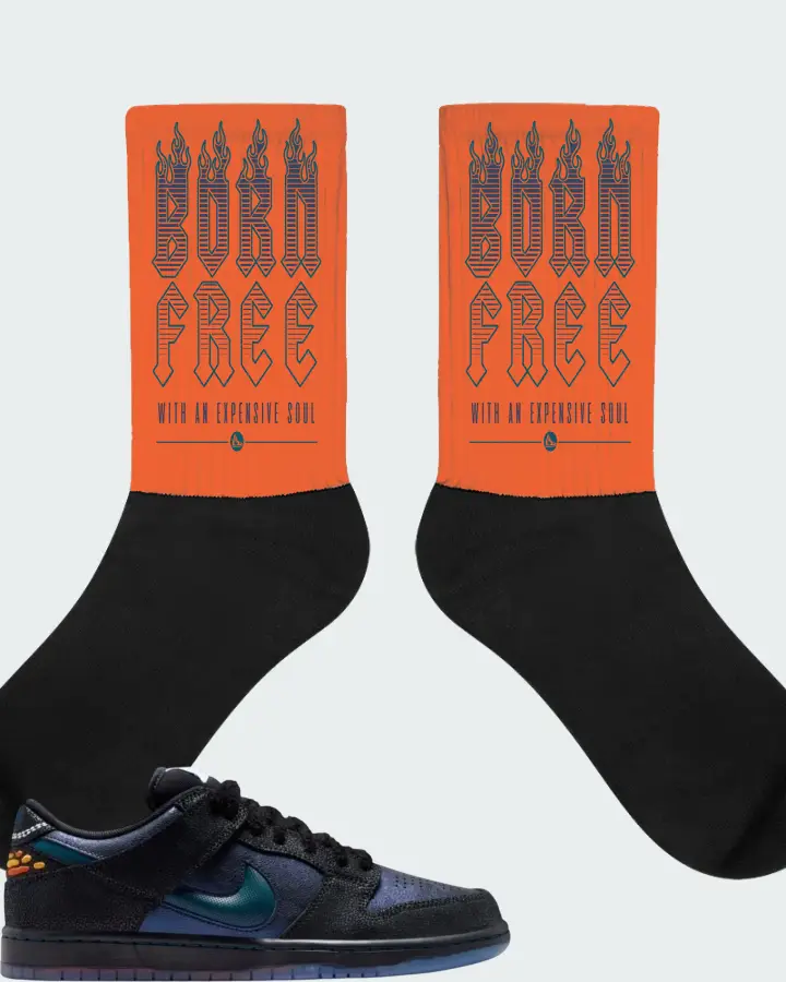 Bluetile Skateshop x Nike SB Dunk Low Monarch Matching Socks