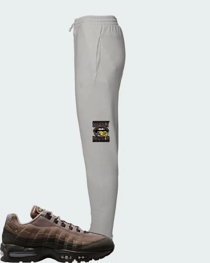 Nike Air Max 95 Mink Brown Matching Joggers