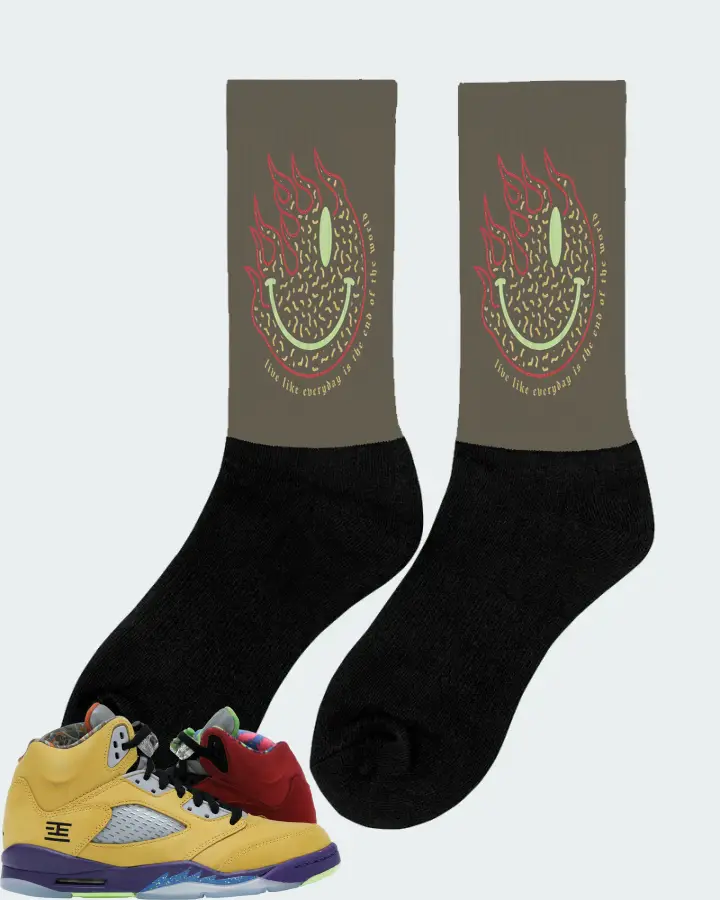 Jordan 5 Retro Sneaker Matching Army Green Socks (Keep Smiling) - View 3