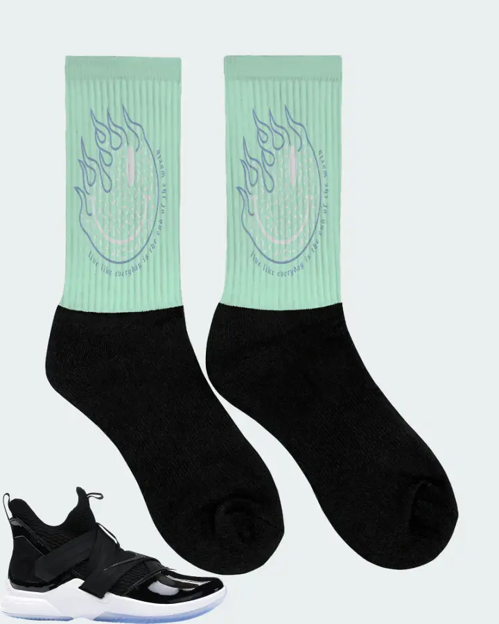 Nike LeBron Soldier 12 SFG Sneaker Matching Mint Socks (Keep Smiling) - View 2