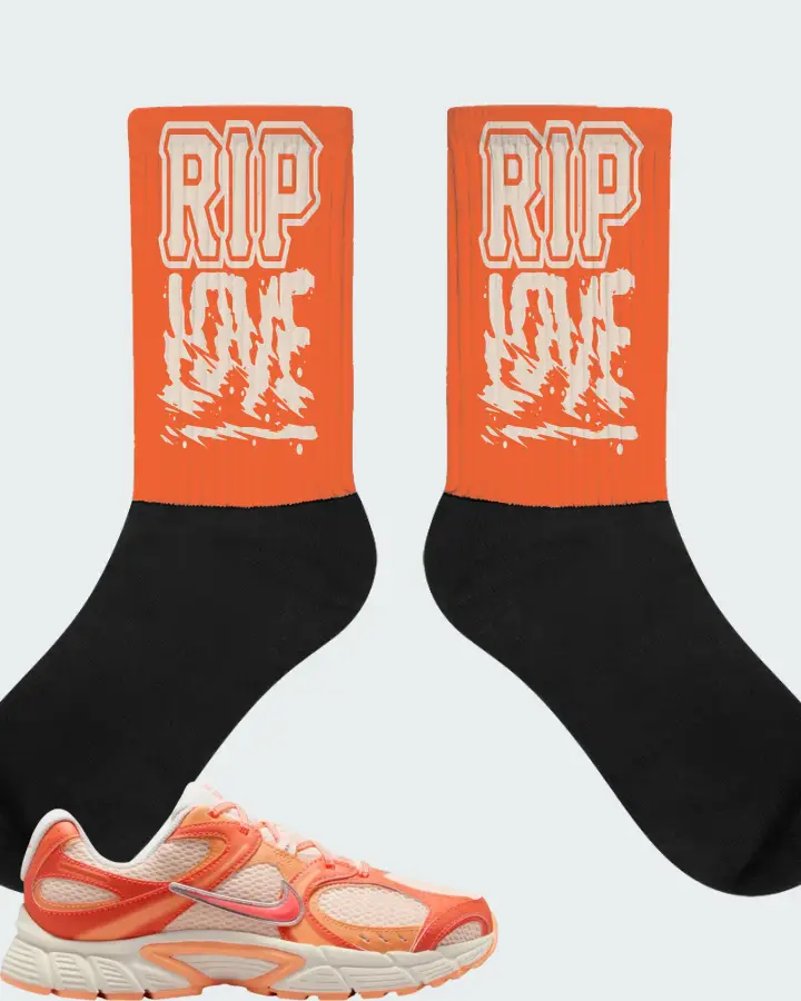 Nike V5 RNR Crimson Tint Matching Socks
