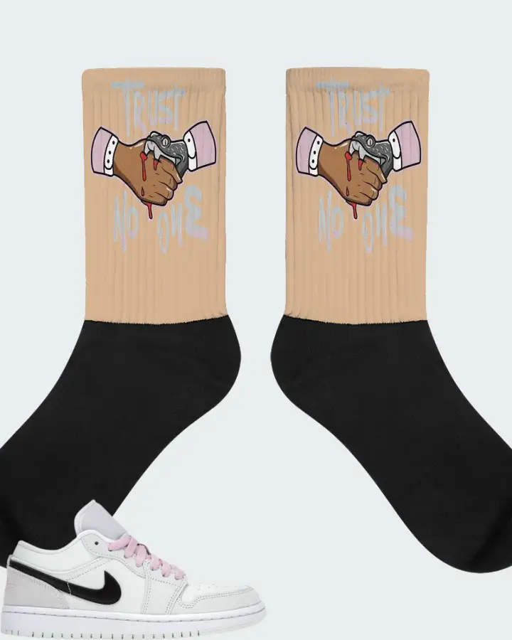 Jordan 1 Low SE Sneaker Matching Socks - Trust No One