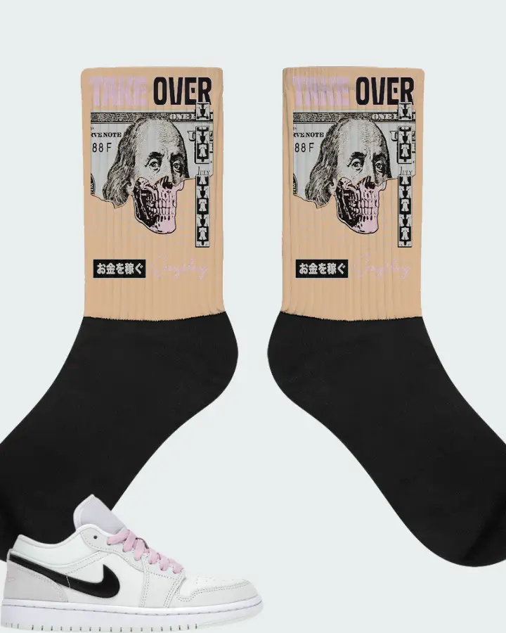 Jordan 1 Low SE Sneaker Matching Socks - Take Over