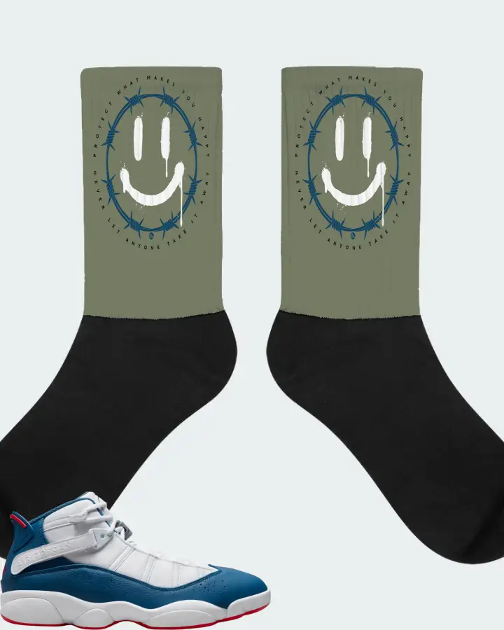 Socks in Olive