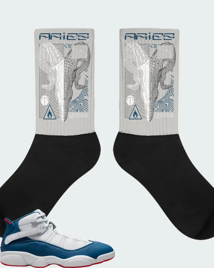 Socks in Grey