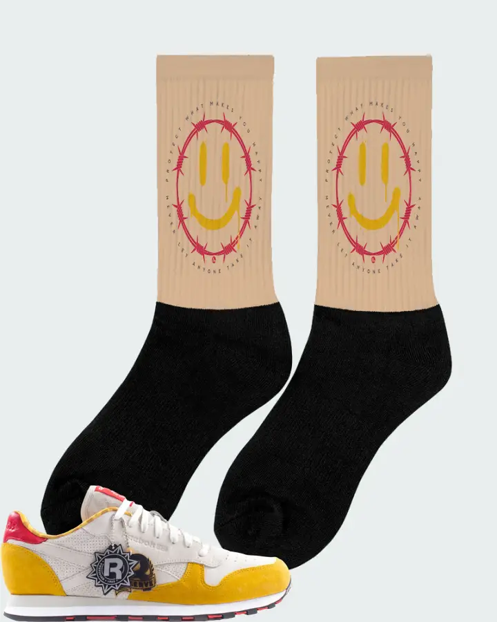 Reebok Classic Leather Sneaker Matching Cream Socks (PROTECT) - View 3