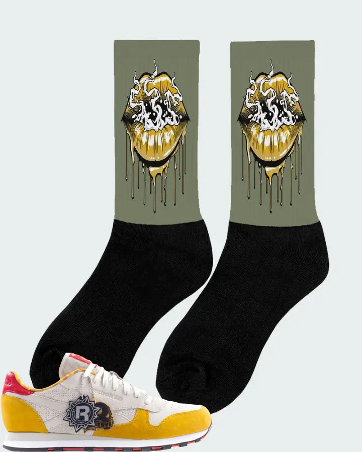Reebok Classic Leather Sneaker Matching Olive Socks (Puff Puff) - View 3