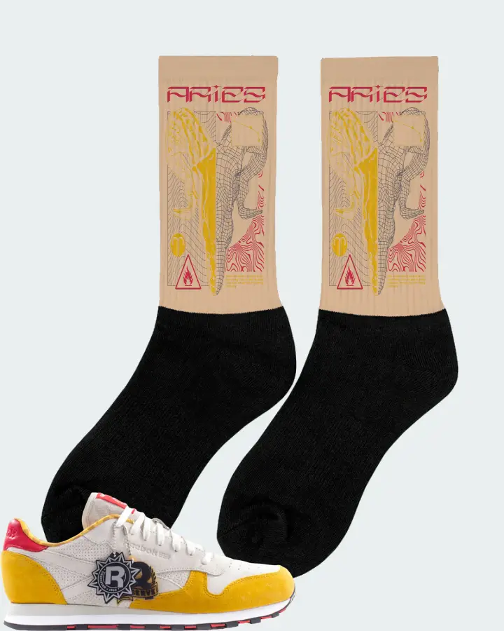 Reebok Classic Leather Sneaker Matching Cream Socks (ARIES) - View 3