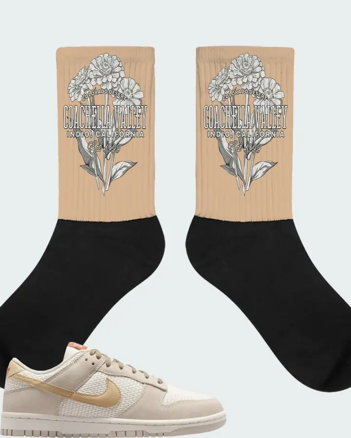 Nike Dunk Low SE Sail Matching Socks