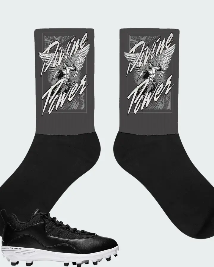 Socks in Dark Grey