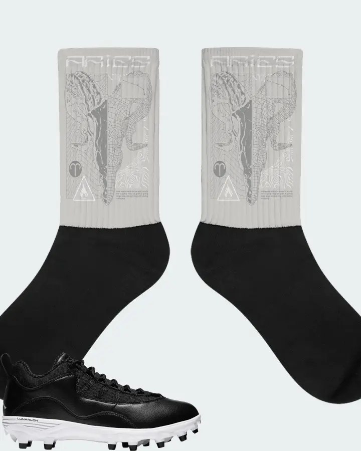 Socks in Grey