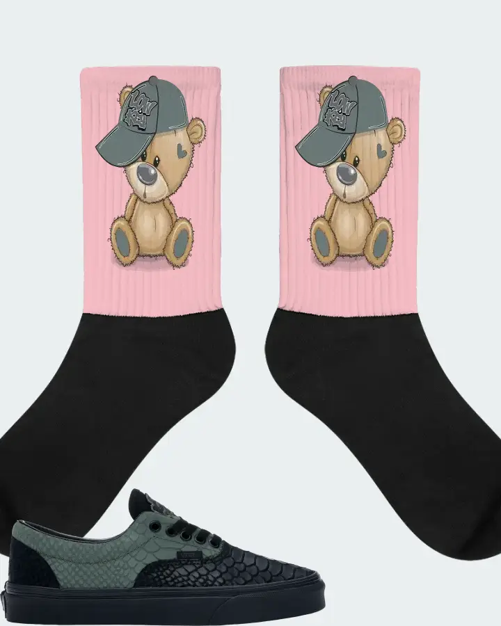 Vans Era Sneaker Matching Pink Socks - LOW KEY BEAR