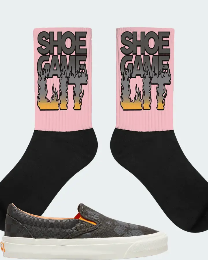 Vans Vault Classic Slip-On LX  Sneaker Matching Pink Socks - Shoe Game Lit Refreshed