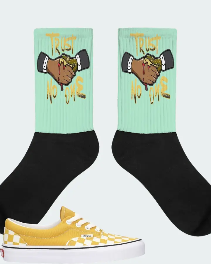 Vans Era Sneaker Matching Mint Socks - Trust No One