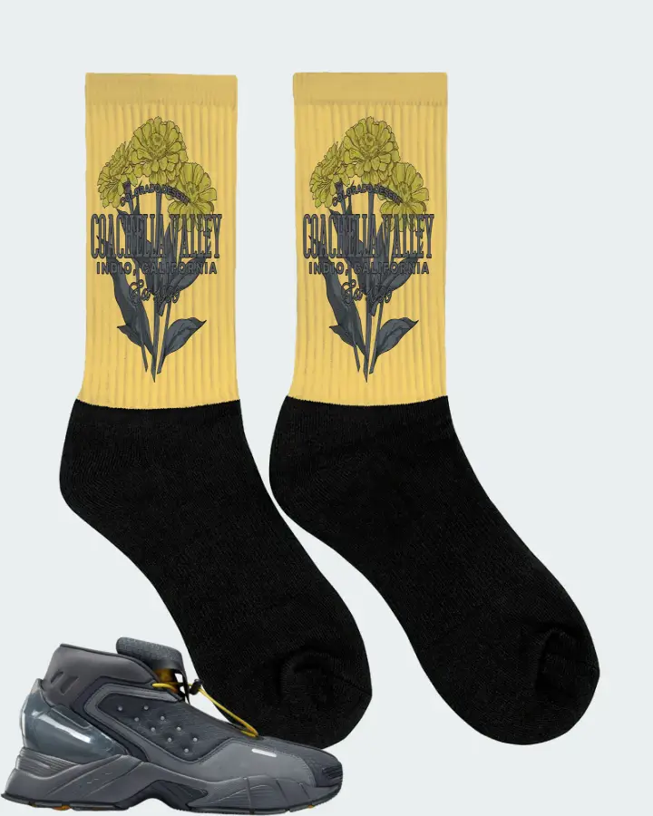 Reebok Ecto Boot Sneaker Matching Yellow Socks (Coachella Valley) - View 2