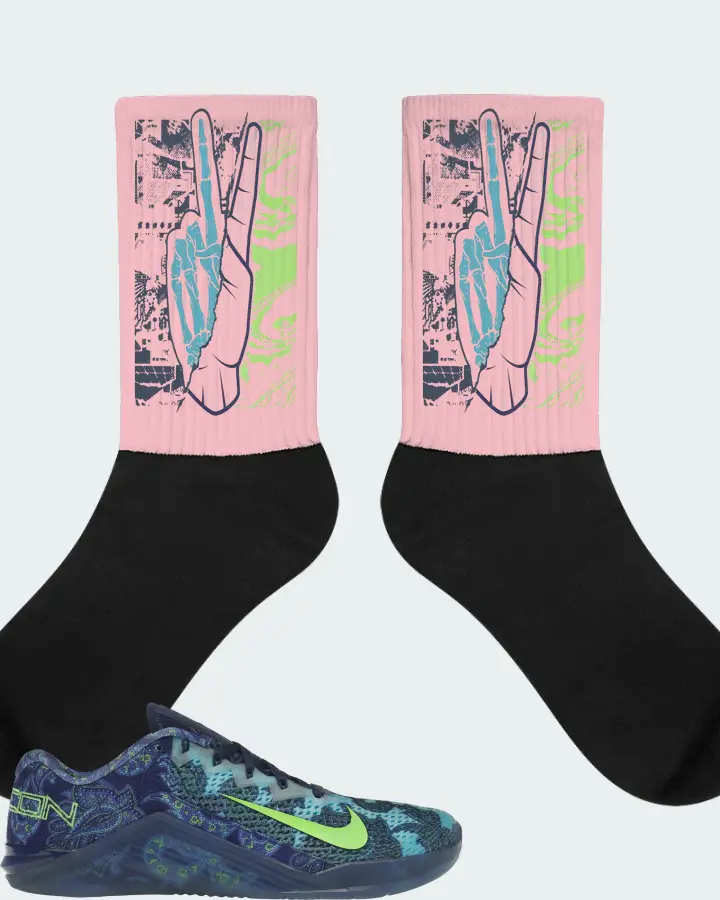 Nike Metcon 6 AMP Sneaker Matching Pink Socks - Peace of mind