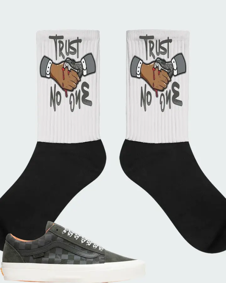 Vans OG Old Skool LX Sneaker Matching White Socks - Trust No One