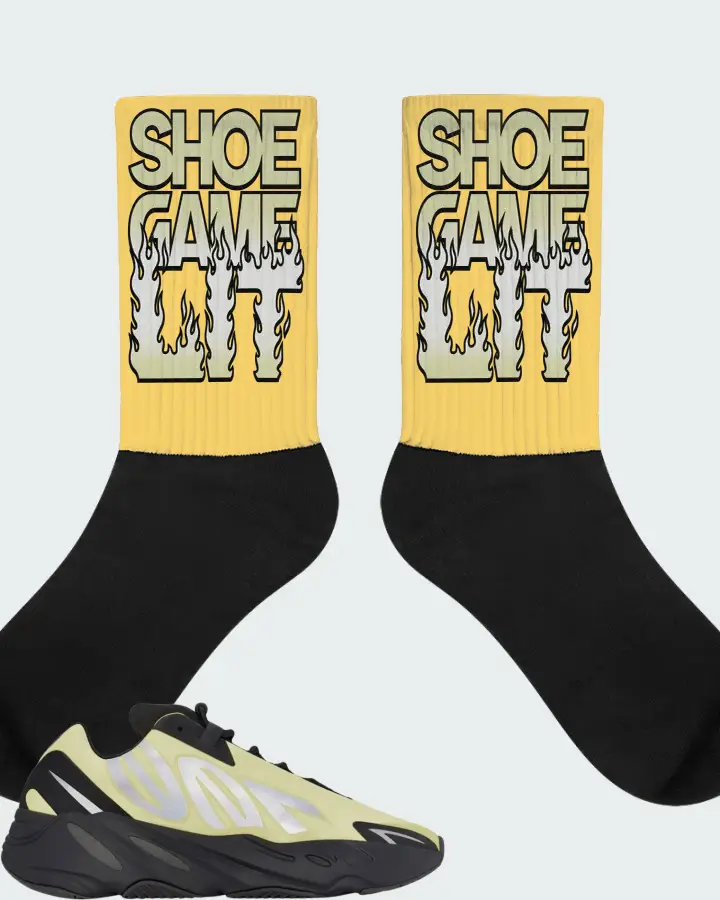 adidas Yeezy Boost 700 MNVN  Sneaker Matching Yellow Socks - Shoe Game Lit Refreshed