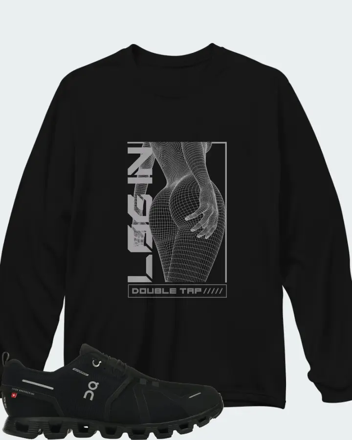 Long Sleeve T-Shirt in Black