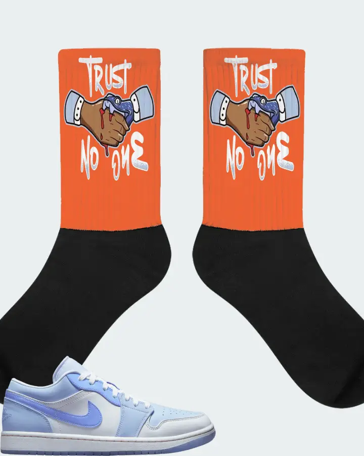 Jordan 1 Low SE Sneaker Matching Orange Socks - Trust No One