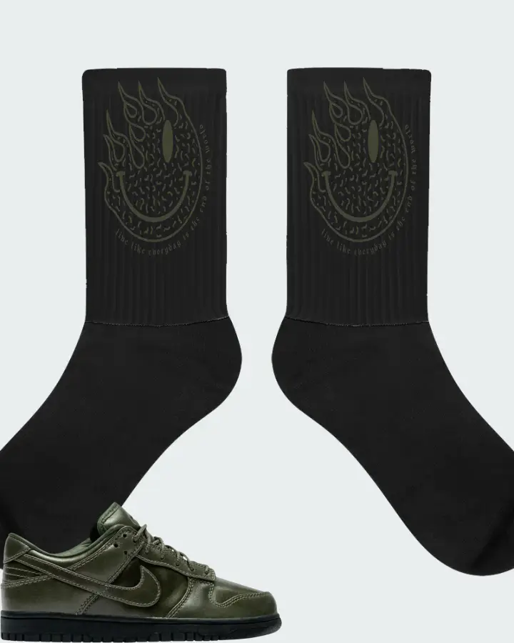 Nike Dunk Low Retro Premium QS Army Olive Matching Socks