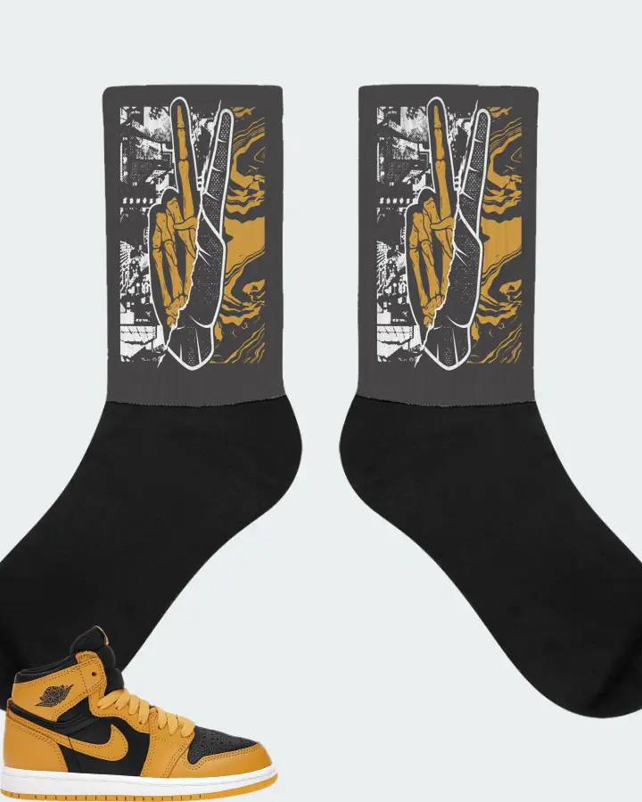 Jordan 1 Retro High OG Sneaker Matching Dark Grey Socks - Peace of mind